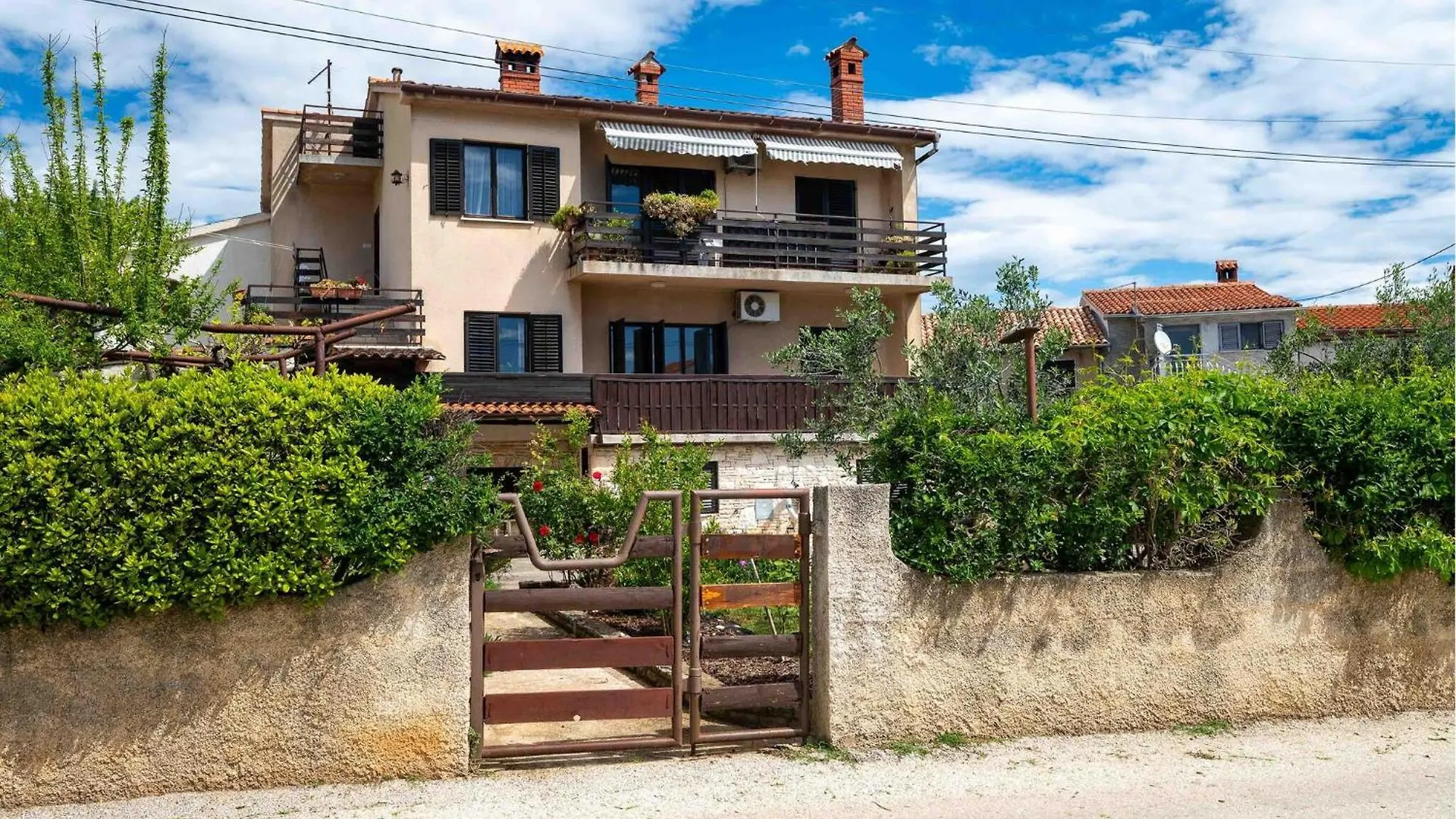 Amazing Apartment In Medulin